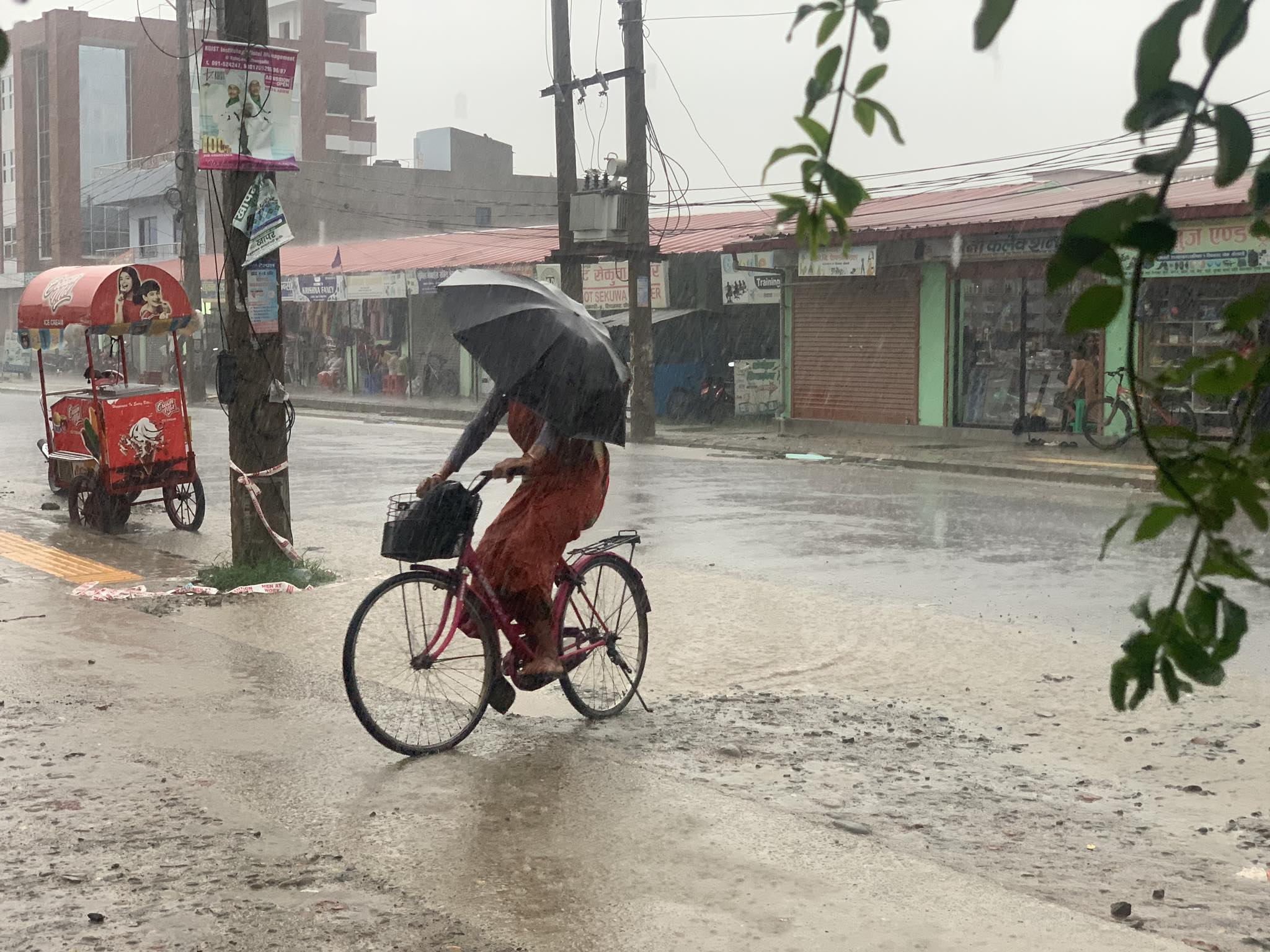 Barsha-Mausam-DHangadhi-3.jpg