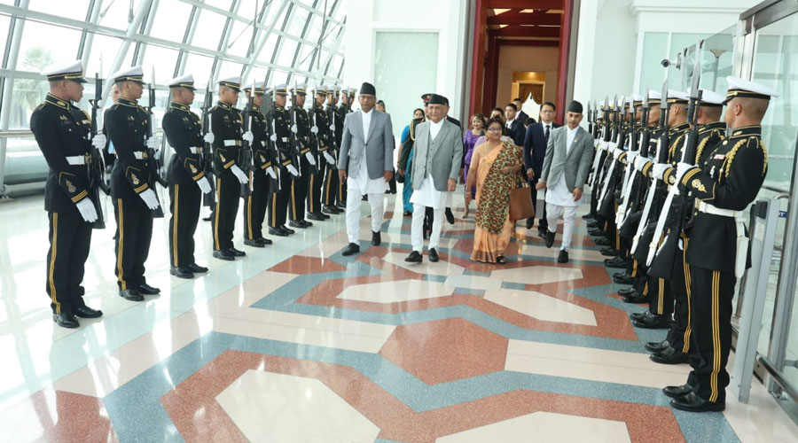 kp-sharma-oli-swadesh.jpg