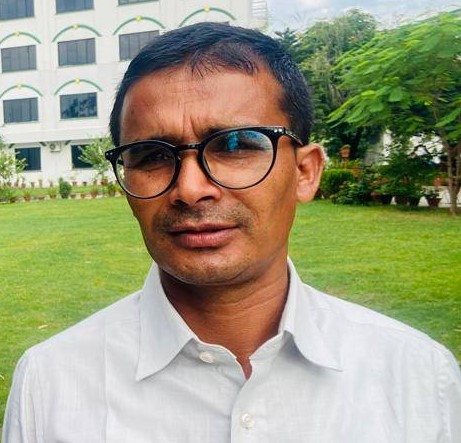laxman_jaishi_.jpg